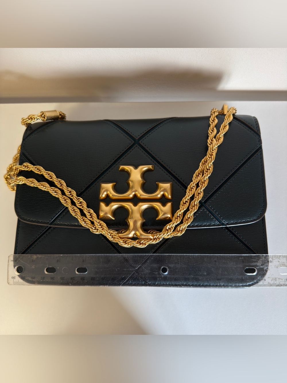 Tory Burch Fleming Leather Shoulder Bag in Dark Green - Picture 8 of 14